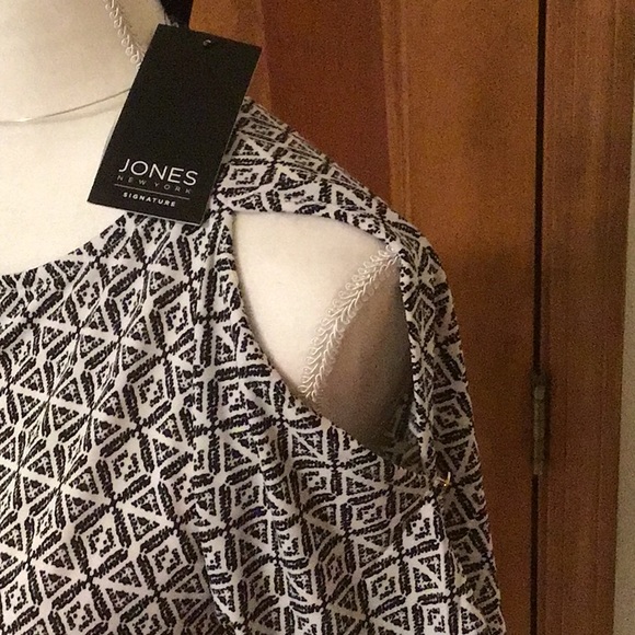 NWT: Jones New York Cold Shoulder - Picture 2 of 5